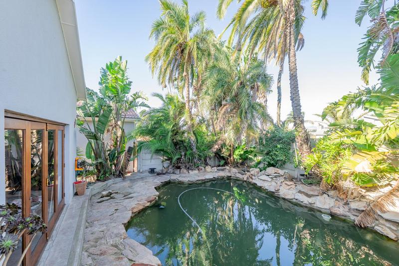 5 Bedroom Property for Sale in Morgenster Heights Western Cape